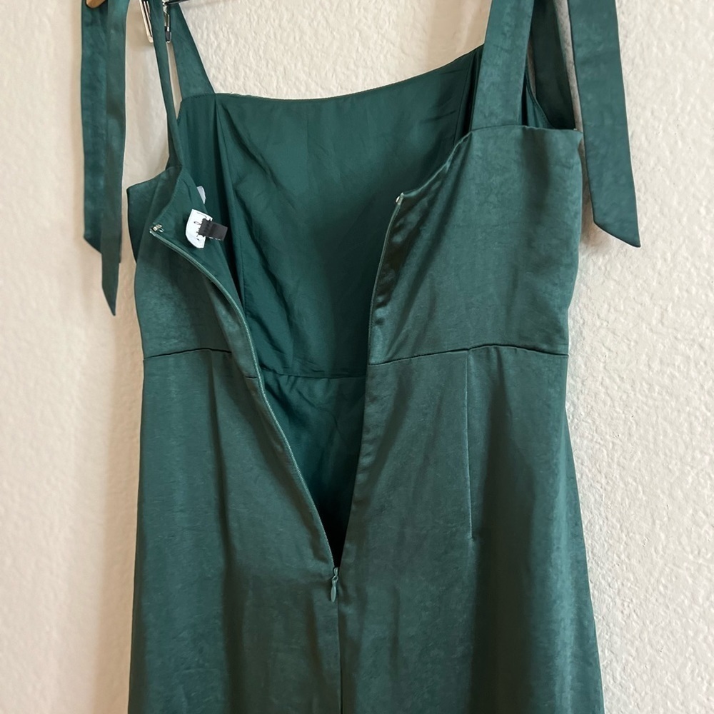 NWOT Made to Be Adored Hunter Green Satin Tie-Strap Maxi Dress - Picture 7 of 8